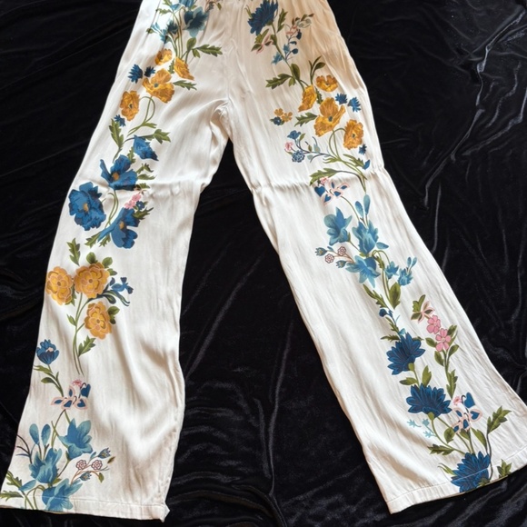 Anthropologie floral pants, XS - Picture 11 of 11